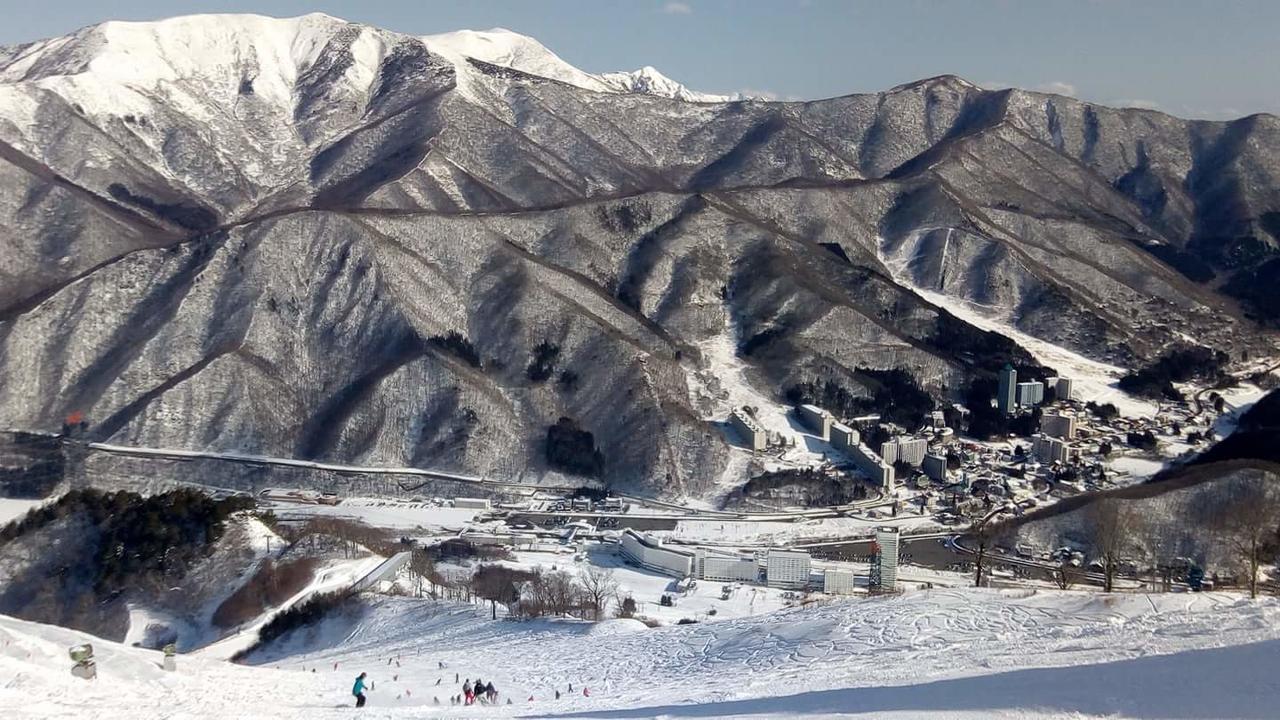 Naeba Mikuniso Hotel Kusatsu  Eksteriør billede